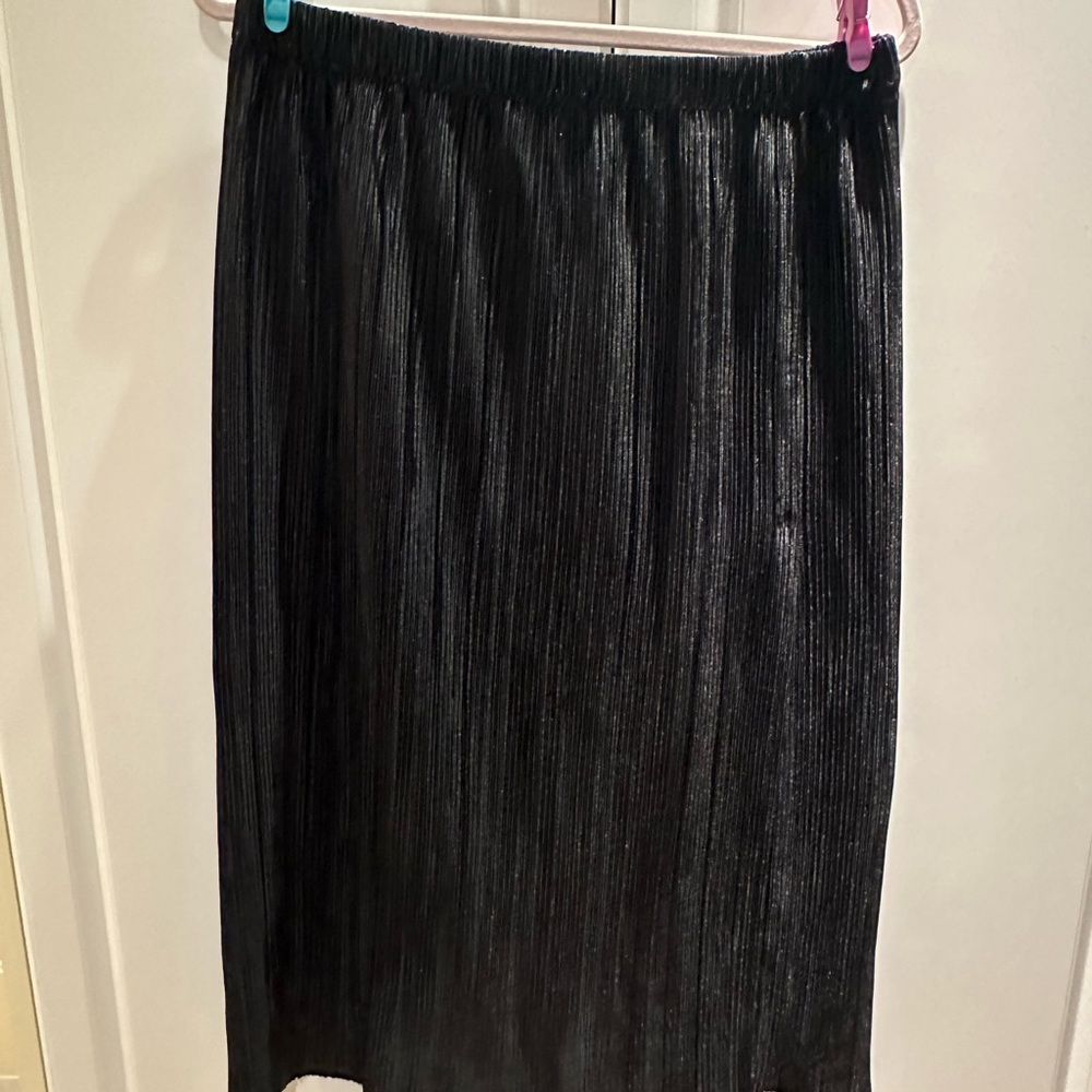 Oak + Fort Metallic Black Skirt